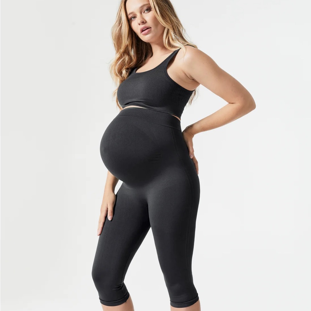 Blanqi Maternity Belly Support Crop Leggings